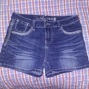 Junior denim shorts
